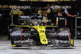 Daniel Ricciardo (AUS) Renault F1 Team RS20. 28.11.2020. Formula 1 World Championship, Rd 15, Bahrain Grand Prix, Sakhir, Bahrain, Qualifying Day.