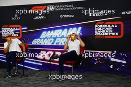 (L to R): Carlos Sainz Jr (ESP) McLaren and team mate Lando Norris (GBR) McLaren in the FIA Press Conference. 26.11.2020. Formula 1 World Championship, Rd 15, Bahrain Grand Prix, Sakhir, Bahrain, Preparation Day.