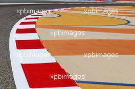 Circuit atmosphere - kerb detail. 26.11.2020. Formula 1 World Championship, Rd 15, Bahrain Grand Prix, Sakhir, Bahrain, Preparation Day.