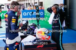 (L to R): Max Verstappen (NLD) Red Bull Racing and Lewis Hamilton (GBR) Mercedes AMG F1 in qualifying parc ferme. 15.08.2020. Formula 1 World Championship, Rd 6, Spanish Grand Prix, Barcelona, Spain, Qualifying Day.