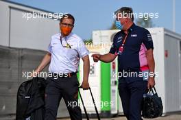 (L to R): Andreas Seidl, McLaren Managing Director with Otmar Szafnauer (USA) Racing Point F1 Team Principal and CEO. 16.08.2020. Formula 1 World Championship, Rd 6, Spanish Grand Prix, Barcelona, Spain, Race Day.