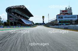Circuit atmosphere - start / finish straight. 13.08.2020. Formula 1 World Championship, Rd 6, Spanish Grand Prix, Barcelona, Spain, Preparation Day.