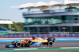 Carlos Sainz Jr (ESP) McLaren MCL35.                                31.07.2020. Formula 1 World Championship, Rd 4, British Grand Prix, Silverstone, England, Practice Day.