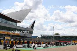 Grid atmosphere. 02.08.2020. Formula 1 World Championship, Rd 4, British Grand Prix, Silverstone, England, Race Day.