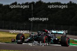 Lewis Hamilton (GBR) Mercedes AMG F1 W11. 01.08.2020. Formula 1 World Championship, Rd 4, British Grand Prix, Silverstone, England, Qualifying Day.