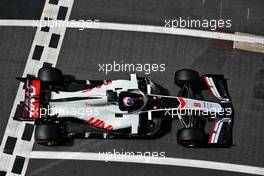 Romain Grosjean (FRA) Haas F1 Team VF-20.                                01.08.2020. Formula 1 World Championship, Rd 4, British Grand Prix, Silverstone, England, Qualifying Day.