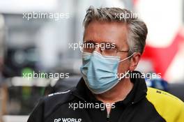 Pat Fry (GBR) Renault F1 Team Technical Director (Chassis). 02.08.2020. Formula 1 World Championship, Rd 4, British Grand Prix, Silverstone, England, Race Day.