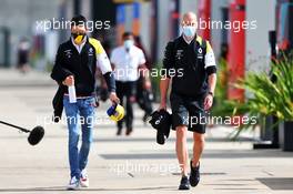 Esteban Ocon (FRA) Renault F1 Team with Dan Williams (GBR) Renault F1 Team Personal Trainer. 02.08.2020. Formula 1 World Championship, Rd 4, British Grand Prix, Silverstone, England, Race Day.