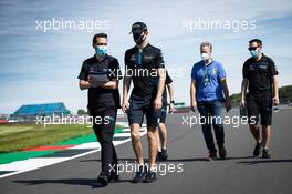 Nicholas Latifi (CDN) Williams Racing walks the circuit with the team. 30.07.2020. Formula 1 World Championship, Rd 4, British Grand Prix, Silverstone, England, Preparation Day.