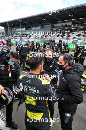 Daniel Ricciardo (AUS) Renault F1 Team on the grid. 11.10.2020. Formula 1 World Championship, Rd 11, Eifel Grand Prix, Nurbugring, Germany, Race Day.