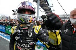 Daniel Ricciardo (AUS) Renault F1 Team celebrates his third position with Jerome Stoll (FRA) Renault Sport F1 President and the team in parc ferme. 11.10.2020. Formula 1 World Championship, Rd 11, Eifel Grand Prix, Nurbugring, Germany, Race Day.