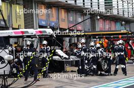 AlphaTauri makes a pit stop. 11.10.2020. Formula 1 World Championship, Rd 11, Eifel Grand Prix, Nurbugring, Germany, Race Day.