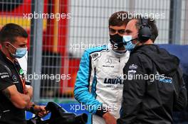 George Russell (GBR) Williams Racing with James Urwin (GBR) Williams Racing Race Engineer on the grid. 19.07.2020. Formula 1 World Championship, Rd 3, Hungarian Grand Prix, Budapest, Hungary, Race Day.