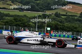 Nicholas Latifi (CDN) Williams Racing FW43 spins with a puncture. 19.07.2020. Formula 1 World Championship, Rd 3, Hungarian Grand Prix, Budapest, Hungary, Race Day.