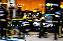 Esteban Ocon (FRA) Renault F1 Team RS20 makes a pit stop. 19.07.2020. Formula 1 World Championship, Rd 3, Hungarian Grand Prix, Budapest, Hungary, Race Day.
