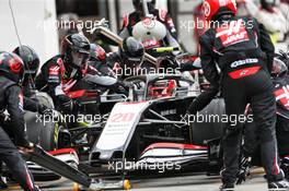 Kevin Magnussen (DEN) Haas VF-20 makes a pit stop. 19.07.2020. Formula 1 World Championship, Rd 3, Hungarian Grand Prix, Budapest, Hungary, Race Day.