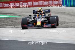 Alexander Albon (THA) Red Bull Racing RB16 runs wide. 18.07.2020. Formula 1 World Championship, Rd 3, Hungarian Grand Prix, Budapest, Hungary, Qualifying Day.