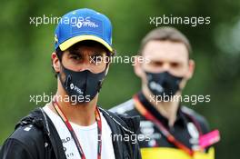 Daniel Ricciardo (AUS) Renault F1 Team walks the circuit with the team. 16.07.2020. Formula 1 World Championship, Rd 3, Hungarian Grand Prix, Budapest, Hungary, Preparation Day.