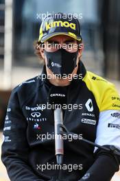 Fernando Alonso (ESP) Renault F1 Team with the media. 30.10.2020. Formula 1 World Championship, Rd 13, Emilia Romagna Grand Prix, Imola, Italy, Practice Day.