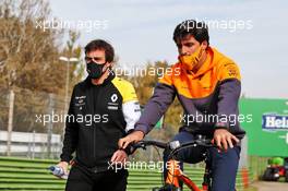 (L to R): Fernando Alonso (ESP) Renault F1 Team walks the circuit with Carlos Sainz Jr (ESP) McLaren. 30.10.2020. Formula 1 World Championship, Rd 13, Emilia Romagna Grand Prix, Imola, Italy, Practice Day.