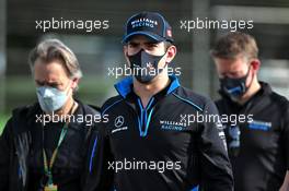 Nicholas Latifi (CDN) Williams Racing walks the circuit with the team. 30.10.2020. Formula 1 World Championship, Rd 13, Emilia Romagna Grand Prix, Imola, Italy, Practice Day.