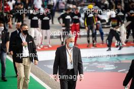 Chase Carey (USA) Formula One Group Chairman on the grid. 01.11.2020. Formula 1 World Championship, Rd 13, Emilia Romagna Grand Prix, Imola, Italy, Race Day.