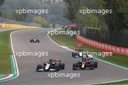 Kevin Magnussen (DEN) Haas VF-20 and Alexander Albon (THA) Red Bull Racing RB16 battle for position. 01.11.2020. Formula 1 World Championship, Rd 13, Emilia Romagna Grand Prix, Imola, Italy, Race Day.