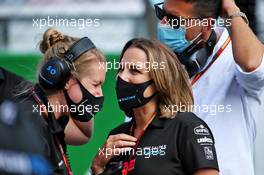 Claire Williams (GBR) Williams Racing Deputy Team Principal with husband Marc Harris (GBR), and Sophie Ogg (GBR) Williams Racing Head of F1 Communications, on the grid. 06.09.2020. Formula 1 World Championship, Rd 8, Italian Grand Prix, Monza, Italy, Race Day.