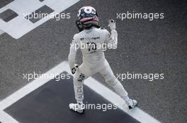 Race winner Pierre Gasly (FRA) AlphaTauri celebrates in parc ferme. 06.09.2020. Formula 1 World Championship, Rd 8, Italian Grand Prix, Monza, Italy, Race Day.