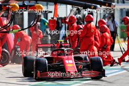 Charles Leclerc (MON) Ferrari SF1000 makes a pit stop. 06.09.2020. Formula 1 World Championship, Rd 8, Italian Grand Prix, Monza, Italy, Race Day.