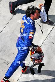 Carlos Sainz Jr (ESP) McLaren in parc ferme. 05.09.2020. Formula 1 World Championship, Rd 8, Italian Grand Prix, Monza, Italy, Qualifying Day.