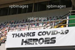 Circuit atmosphere - Thanks Covid-19 Heroes banner. 05.09.2020. Formula 1 World Championship, Rd 8, Italian Grand Prix, Monza, Italy, Qualifying Day.