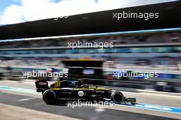 Esteban Ocon (FRA) Renault F1 Team RS20 leaves the pits. 23.10.2020. Formula 1 World Championship, Rd 12, Portuguese Grand Prix, Portimao, Portugal, Practice Day.