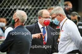 HSH Prince Albert of Monaco (MON) on the grid with Ross Brawn (GBR) Managing Director, Motor Sports. 25.10.2020. Formula 1 World Championship, Rd 12, Portuguese Grand Prix, Portimao, Portugal, Race Day.