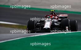 Antonio Giovinazzi (ITA) Alfa Romeo Racing C39. 25.10.2020. Formula 1 World Championship, Rd 12, Portuguese Grand Prix, Portimao, Portugal, Race Day.