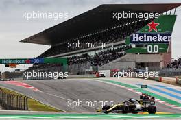 Daniel Ricciardo (AUS) Renault F1 Team RS20. 25.10.2020. Formula 1 World Championship, Rd 12, Portuguese Grand Prix, Portimao, Portugal, Race Day.