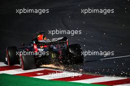 Max Verstappen (NLD) Red Bull Racing RB16 sends sparks flying. 24.10.2020. Formula 1 World Championship, Rd 12, Portuguese Grand Prix, Portimao, Portugal, Qualifying Day.