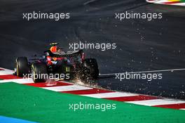 Alexander Albon (THA) Red Bull Racing RB16 sends sparks flying. 24.10.2020. Formula 1 World Championship, Rd 12, Portuguese Grand Prix, Portimao, Portugal, Qualifying Day.