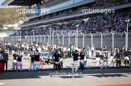 Drivers as the grid observes the national anthem. 27.09.2020. Formula 1 World Championship, Rd 10, Russian Grand Prix, Sochi Autodrom, Sochi, Russia, Race Day.