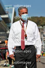 Chase Carey (USA) Formula One Group Chairman on the grid. 27.09.2020. Formula 1 World Championship, Rd 10, Russian Grand Prix, Sochi Autodrom, Sochi, Russia, Race Day.