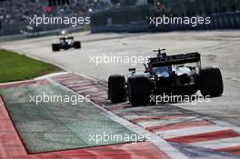 Kevin Magnussen (DEN) Haas VF-20. 27.09.2020. Formula 1 World Championship, Rd 10, Russian Grand Prix, Sochi Autodrom, Sochi, Russia, Race Day.