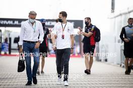 Stoffel Vandoorne (BEL) Mercedes AMG F1 Reserve Driver. 26.09.2020. Formula 1 World Championship, Rd 10, Russian Grand Prix, Sochi Autodrom, Sochi, Russia, Qualifying Day.