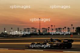 Daniel Ricciardo (AUS) Renault F1 Team RS20. 04.12.2020. Formula 1 World Championship, Rd 16, Sakhir Grand Prix, Sakhir, Bahrain, Practice Day