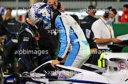 Jack Aitken (GBR) / (KOR) Williams Racing FW43 on the grid. 06.12.2020. Formula 1 World Championship, Rd 16, Sakhir Grand Prix, Sakhir, Bahrain, Race Day.