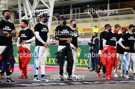 Nicholas Latifi (CDN) Williams Racing with George Russell (GBR) Mercedes AMG F1 on the grid. 06.12.2020. Formula 1 World Championship, Rd 16, Sakhir Grand Prix, Sakhir, Bahrain, Race Day.