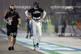 George Russell (GBR) Mercedes AMG F1 on the grid. 06.12.2020. Formula 1 World Championship, Rd 16, Sakhir Grand Prix, Sakhir, Bahrain, Race Day.