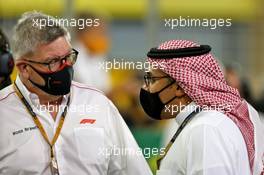 Ross Brawn (GBR) Managing Director, Motor Sports on the grid. 06.12.2020. Formula 1 World Championship, Rd 16, Sakhir Grand Prix, Sakhir, Bahrain, Race Day.