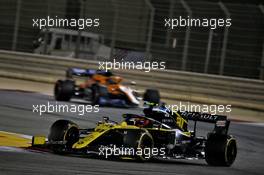 Esteban Ocon (FRA) Renault F1 Team RS20. 06.12.2020. Formula 1 World Championship, Rd 16, Sakhir Grand Prix, Sakhir, Bahrain, Race Day.