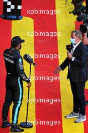 Race winner Lewis Hamilton (GBR) Mercedes AMG F1 with Martin Brundle (GBR) Sky Sports Commentator in parc ferme. 12.07.2020. Formula 1 World Championship, Rd 2, Steiermark Grand Prix, Spielberg, Austria, Race Day.