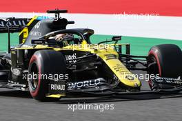 Daniel Ricciardo (AUS), Renault F1 Team  11.09.2020. Formula 1 World Championship, Rd 9, Tuscan Grand Prix, Mugello, Italy, Practice Day.